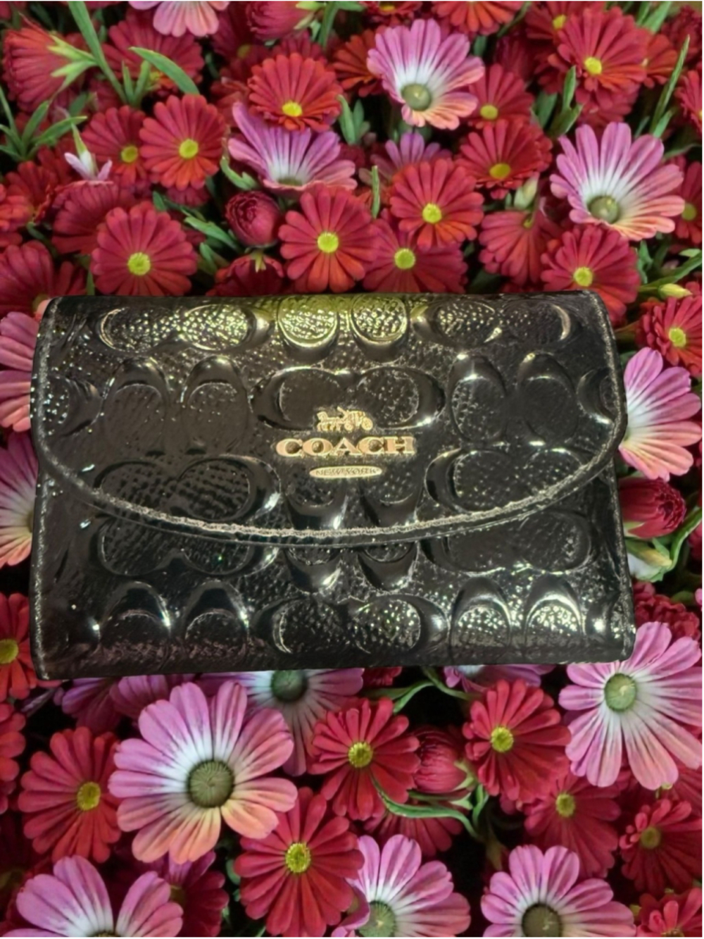 Coach Black Patent Signature Key Holder Wallet 🔑 Embossed C Patent Leather
